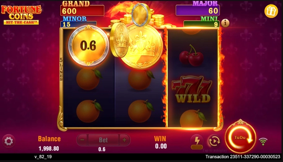 Paytable and winning combinations