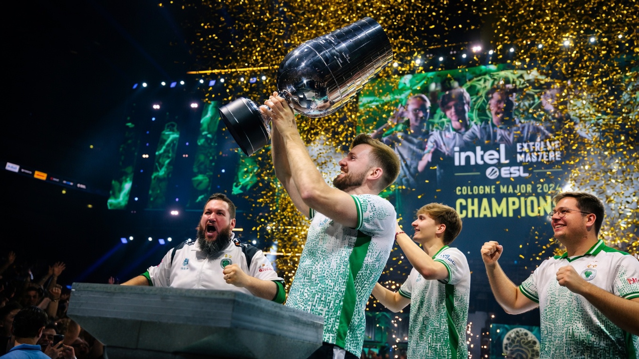Team Falcons mira US$ 2 milhões na EWC