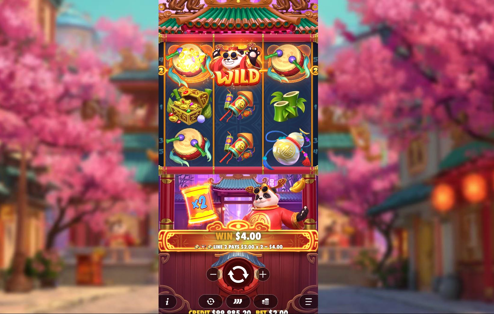 Paytable and winning combinations